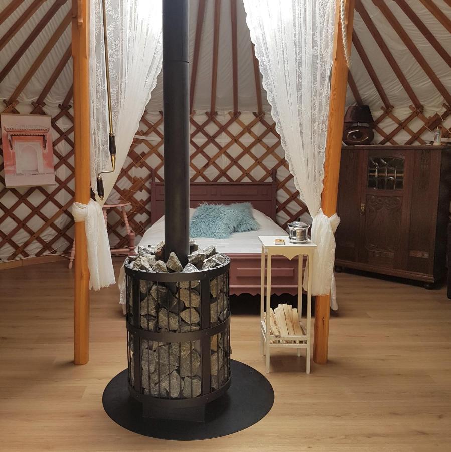 Camping Het Vossenhol Эрмело Экстерьер фото